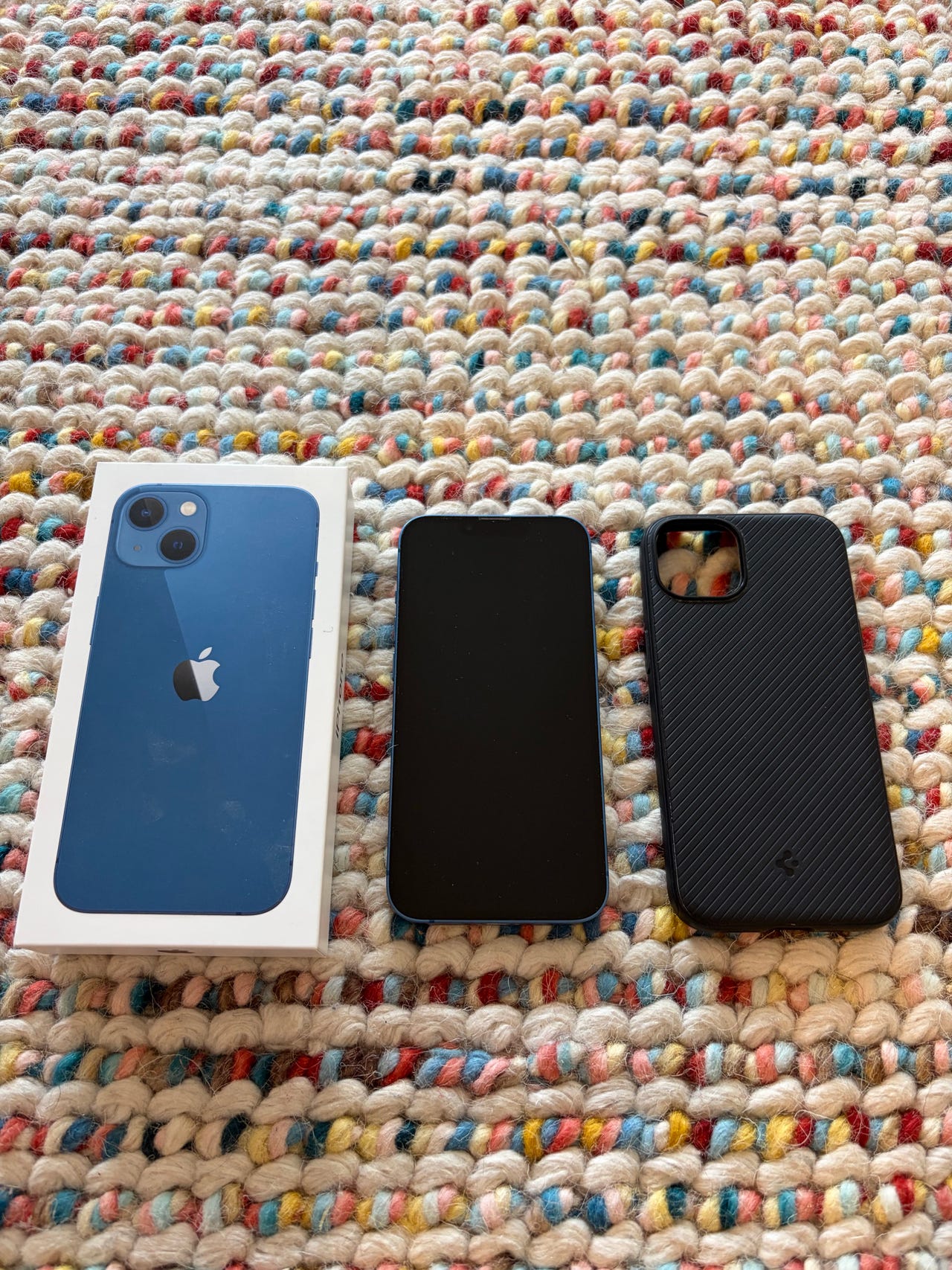 Apple iPhone 13 128 GB sininen