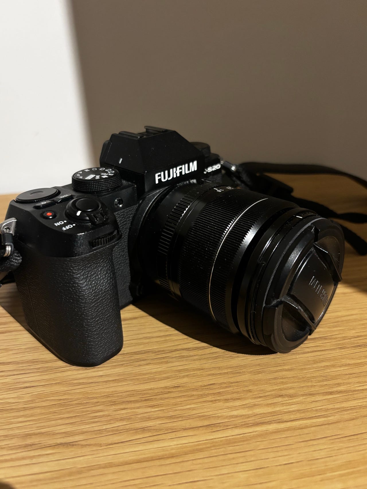Fujifilm X-S20 + Fujinon XF 18-55mm F2.8-4 R LM OIS järjestelmäka