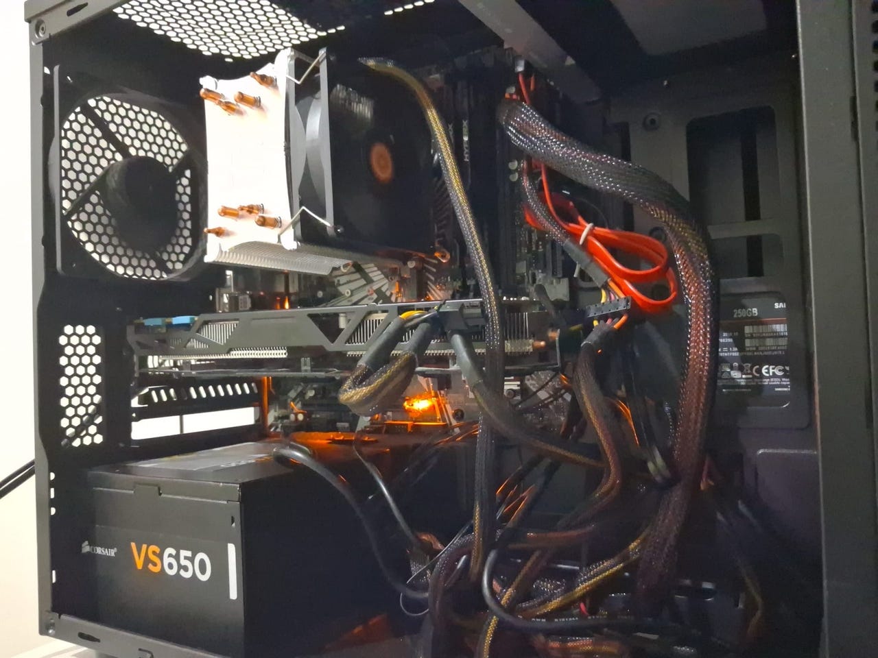Asus pöytätietokone