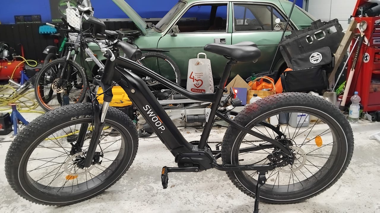 Like new electric fatbike.