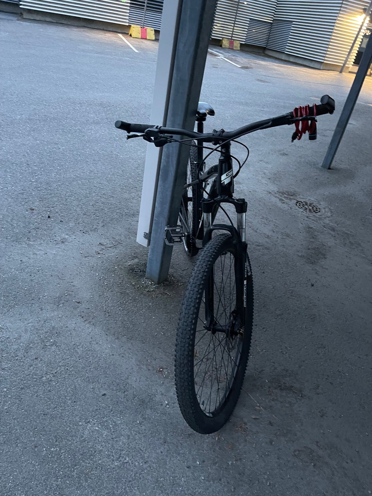 GT maastopyörä