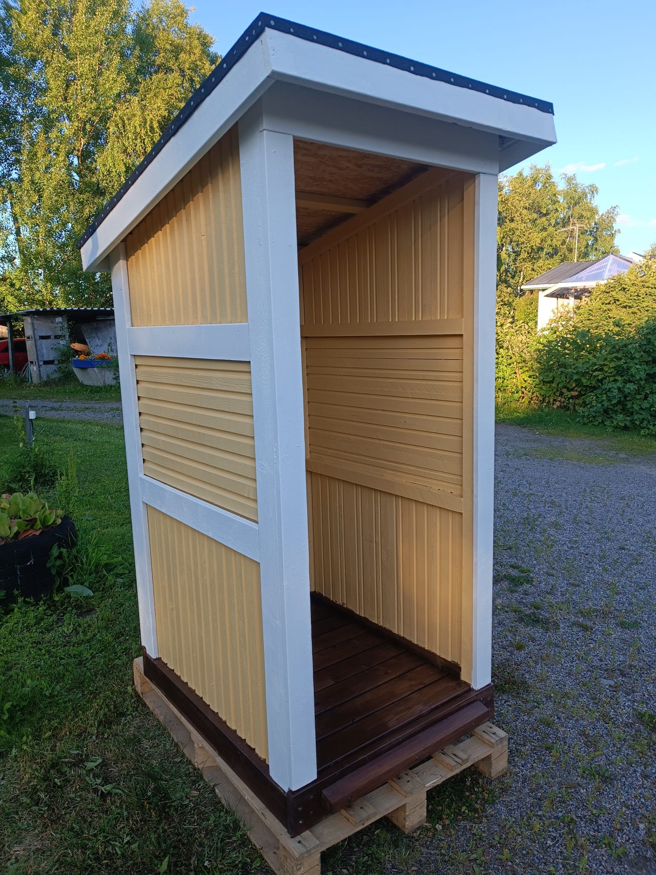 Roskakatos 240l astialle