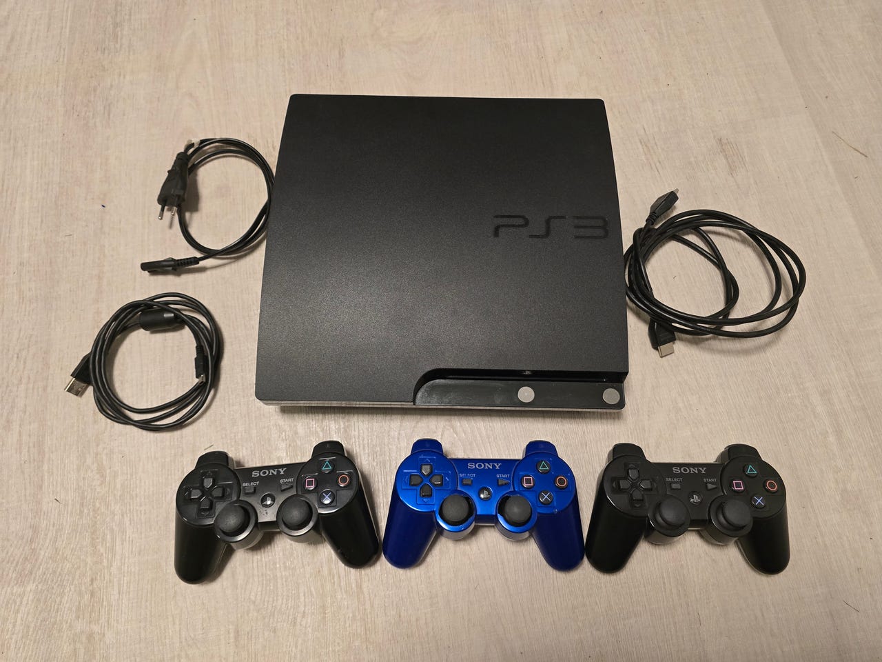 Sony PlayStation 3 slim 300GB