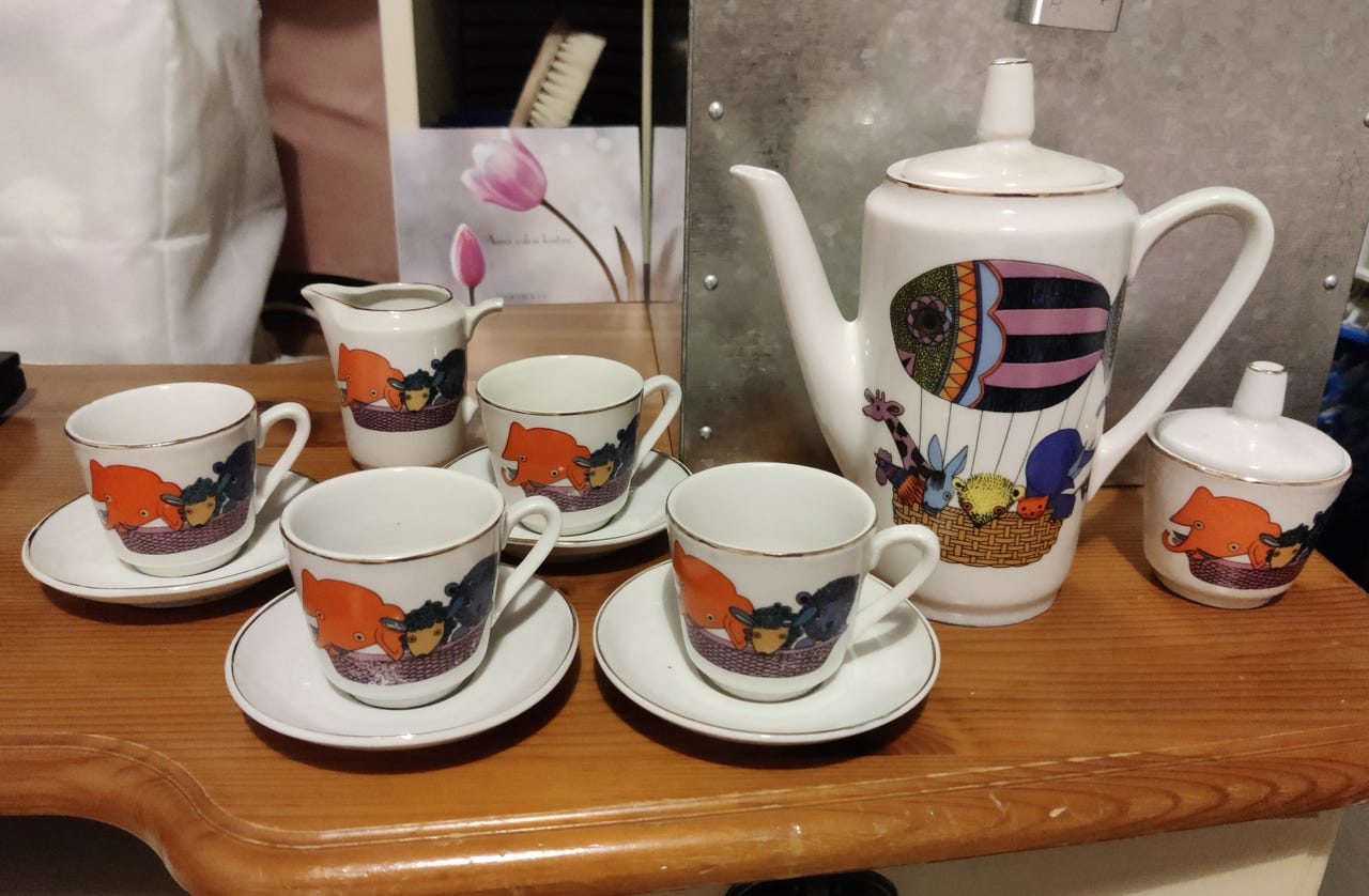Lasten retro astiasto