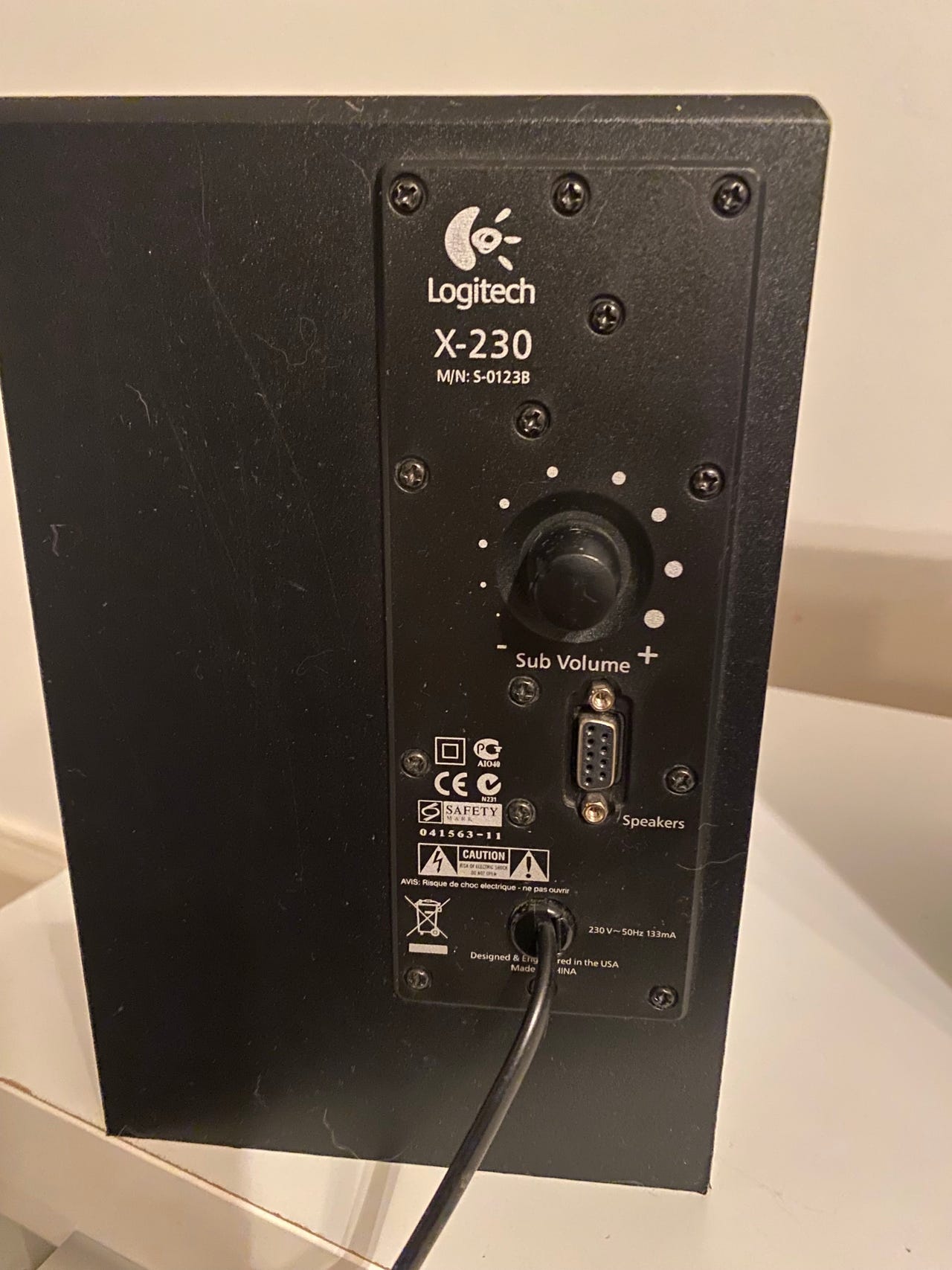 Logitech X-230 subwoofer kaiutin