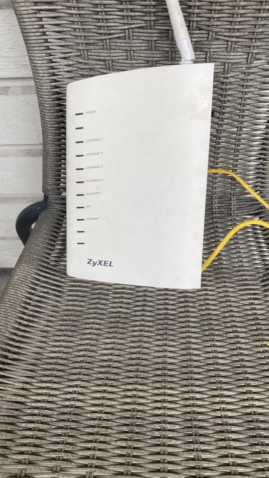 Zyxel reititin