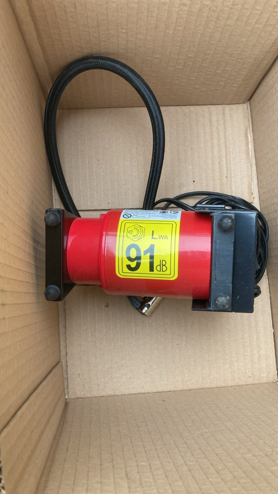 Punainen teollisuusväristin 91 dB