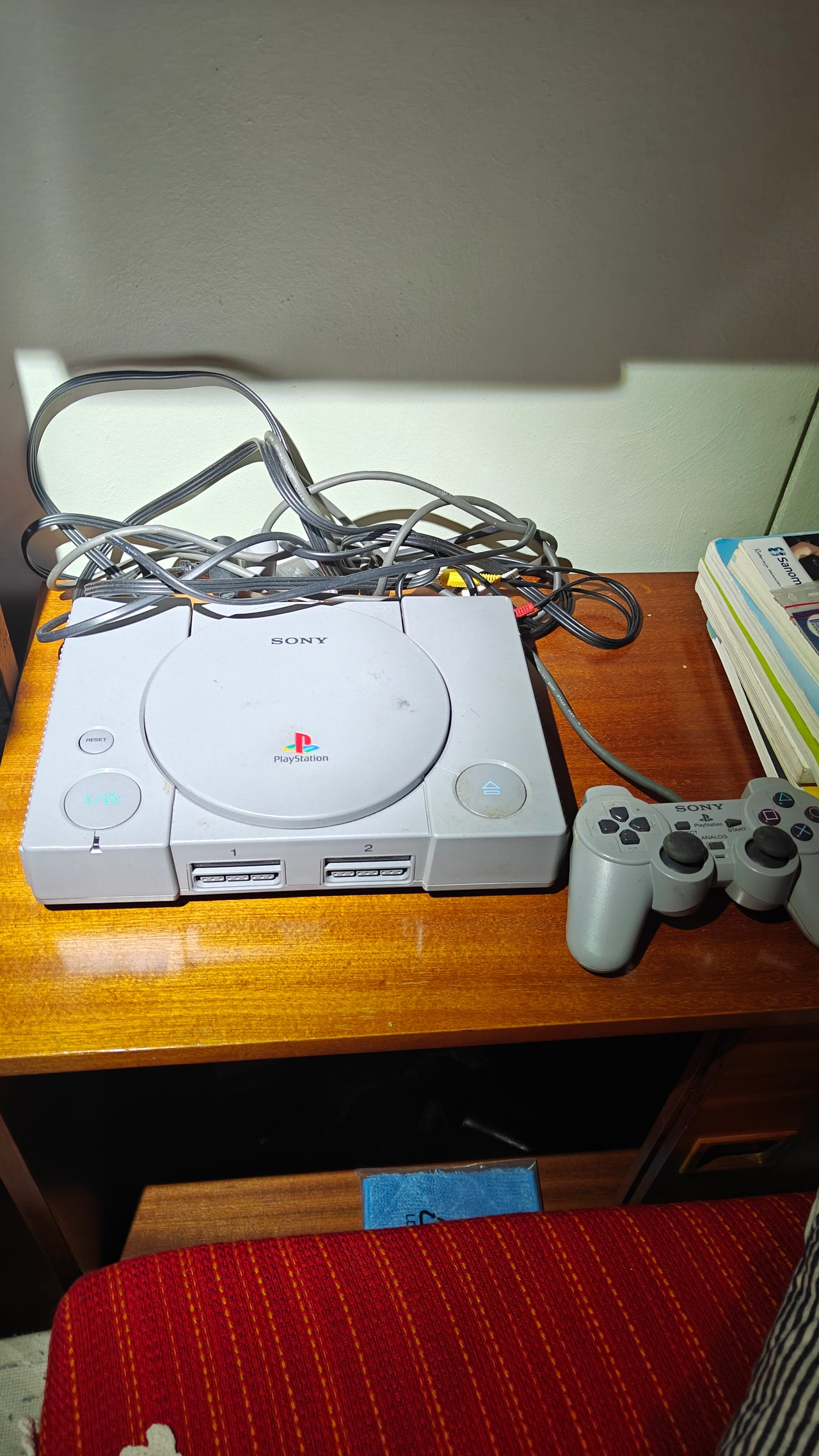 Sony PlayStation 1 pelikonsoli