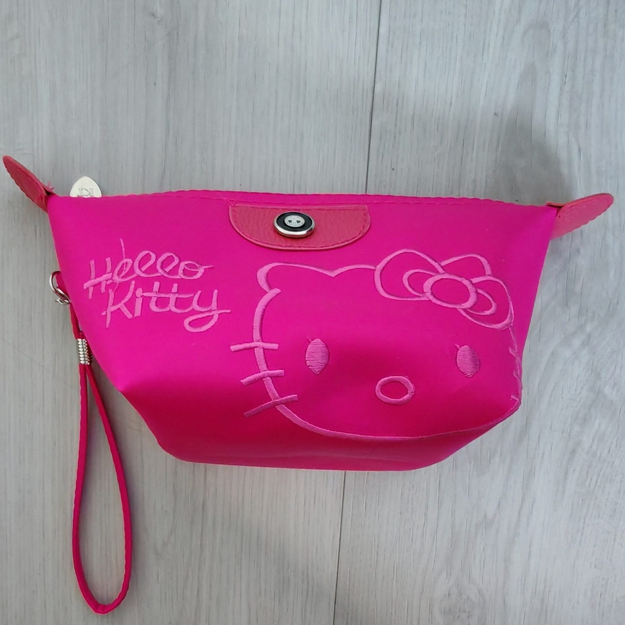 Hello Kitty Kosmetiikkalaukku