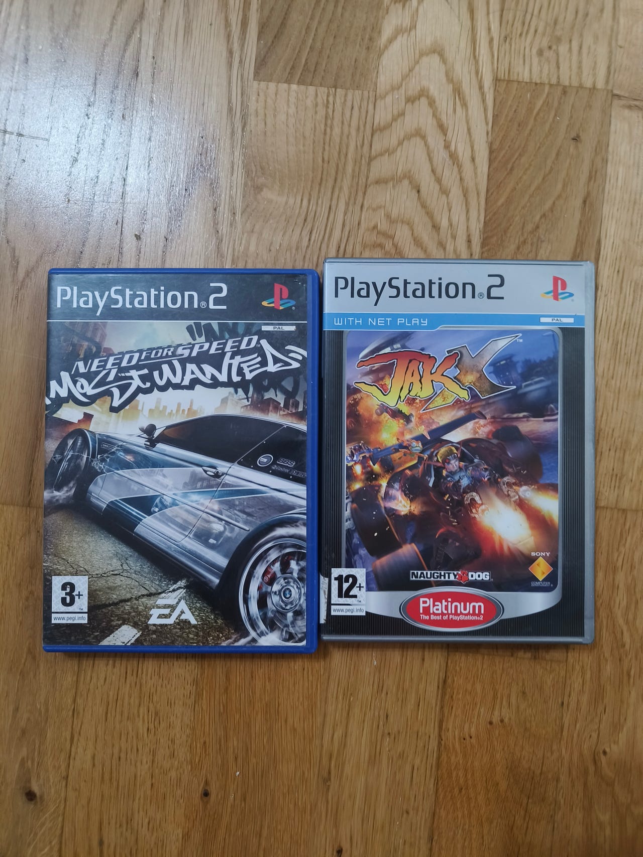 PlayStation 2 pelit Need for Speed Most Wanted ja Jak X