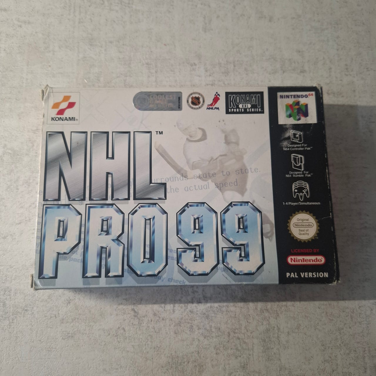 N64 NHL Pro 99 CIB