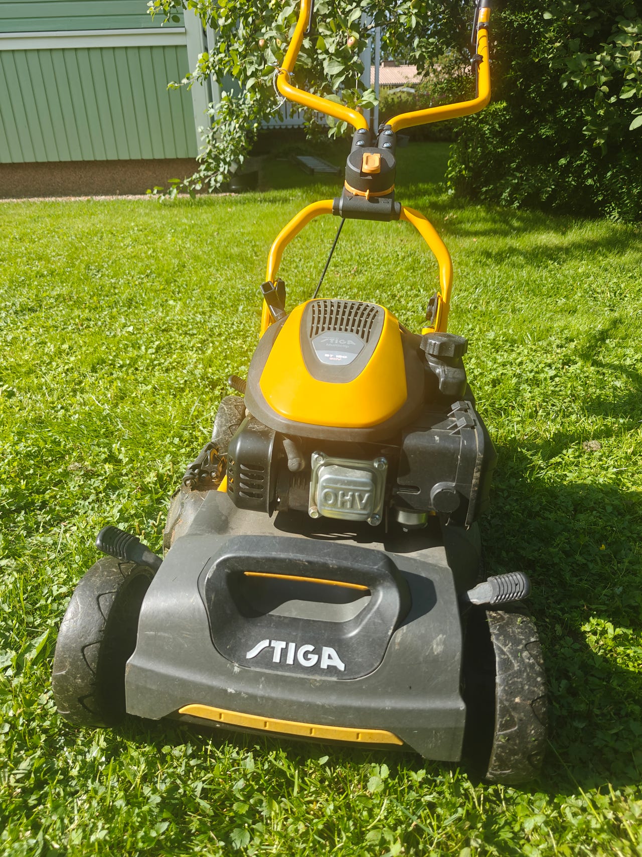Stiga Multiclip ST 120 ruohonleikkuri