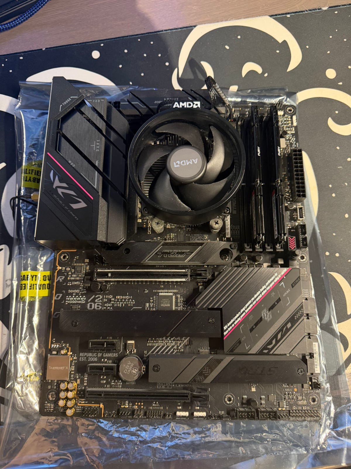 Ryzen 5 8500g | B650E-F | 16gb DDR5 5600 Cl36
