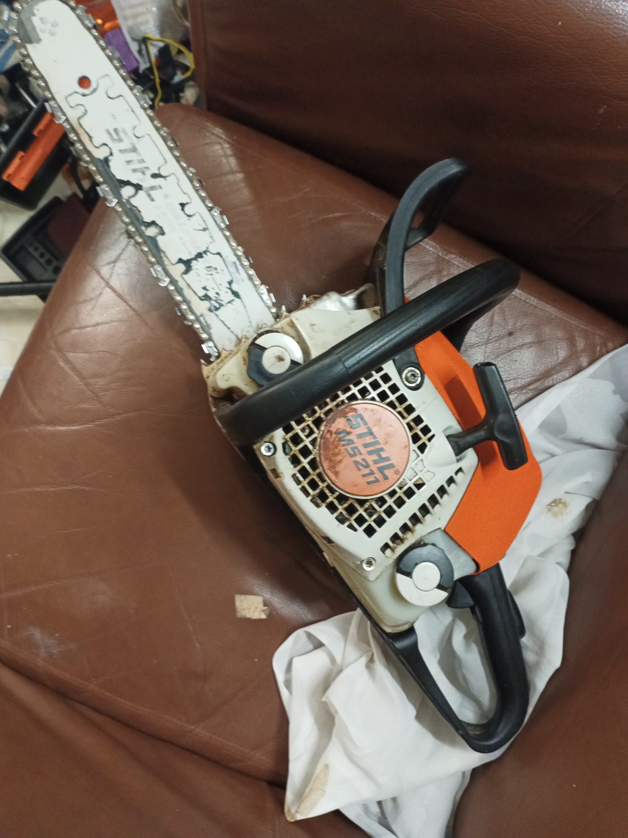 Stihl MS 211 moottorisaha
