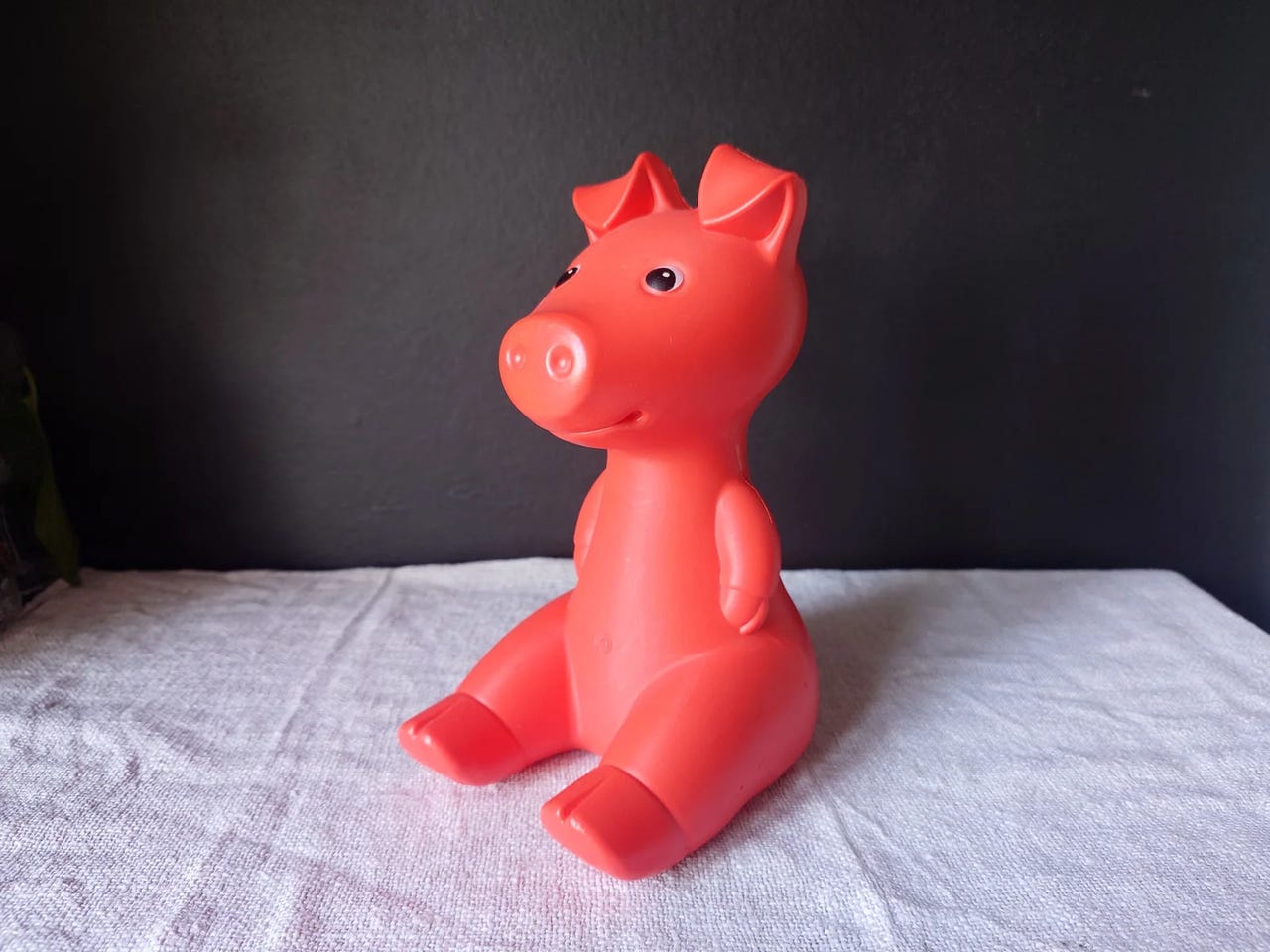 Ikea vintage punainen iso säästöpossu