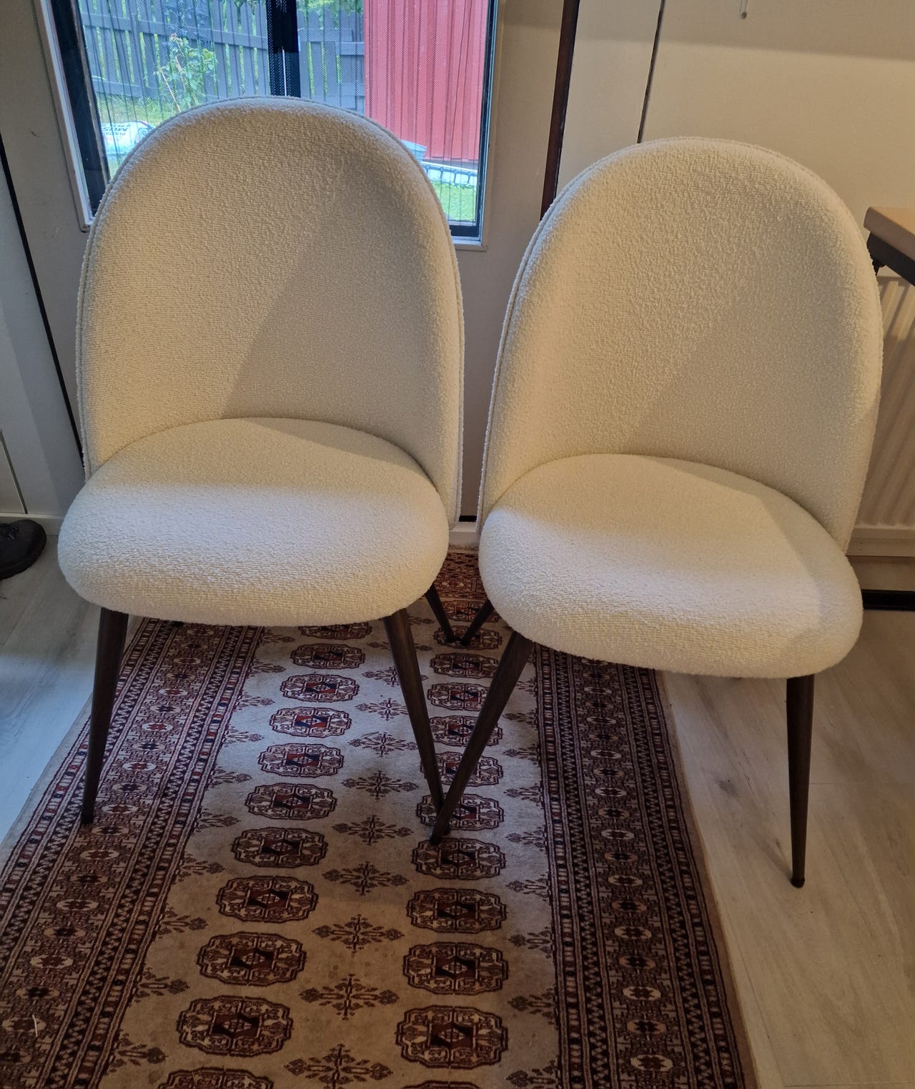 Nobe Plus ruokapöydän tuolit×2