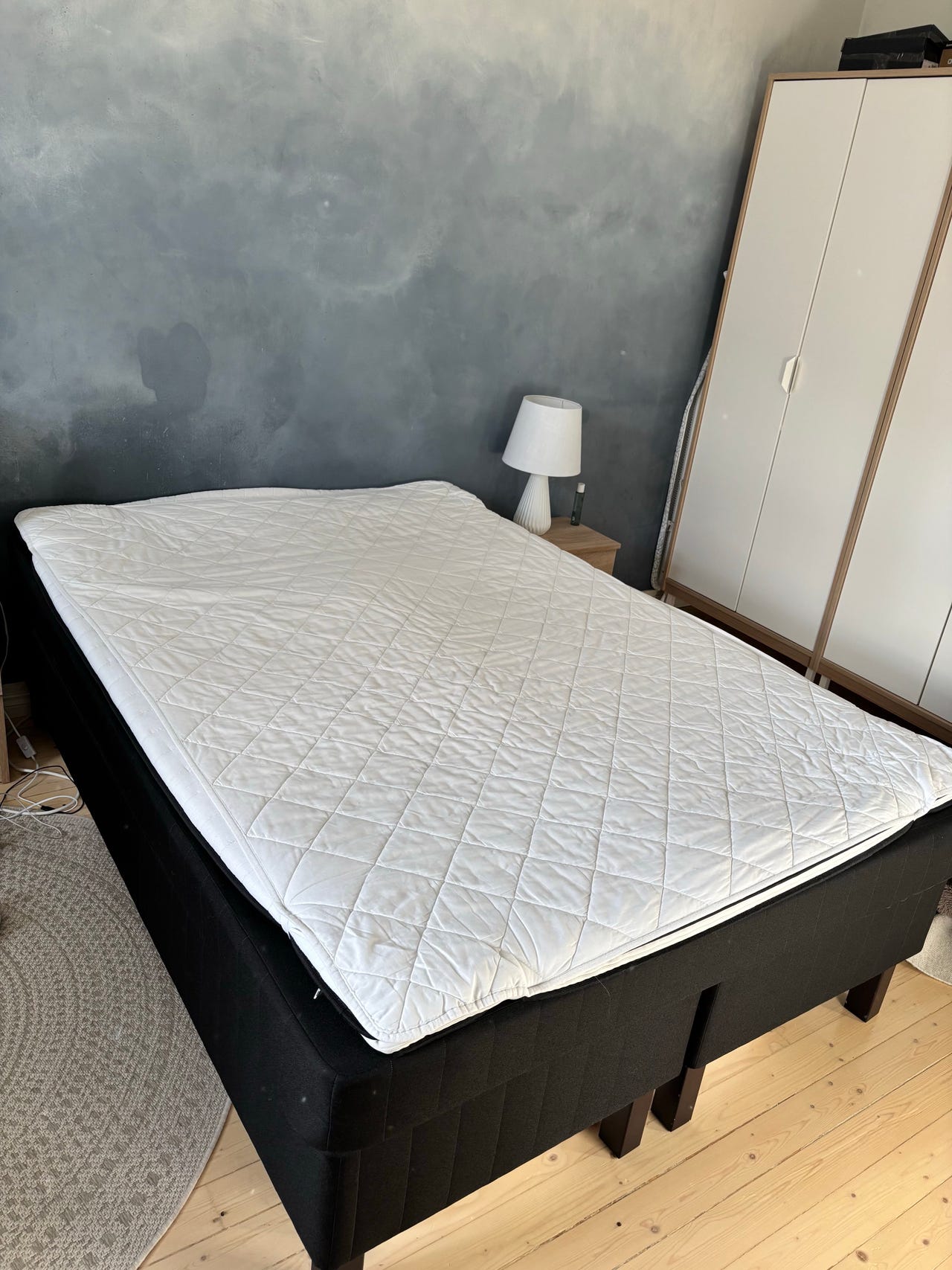 Sänky (Sotka, 140 cm)