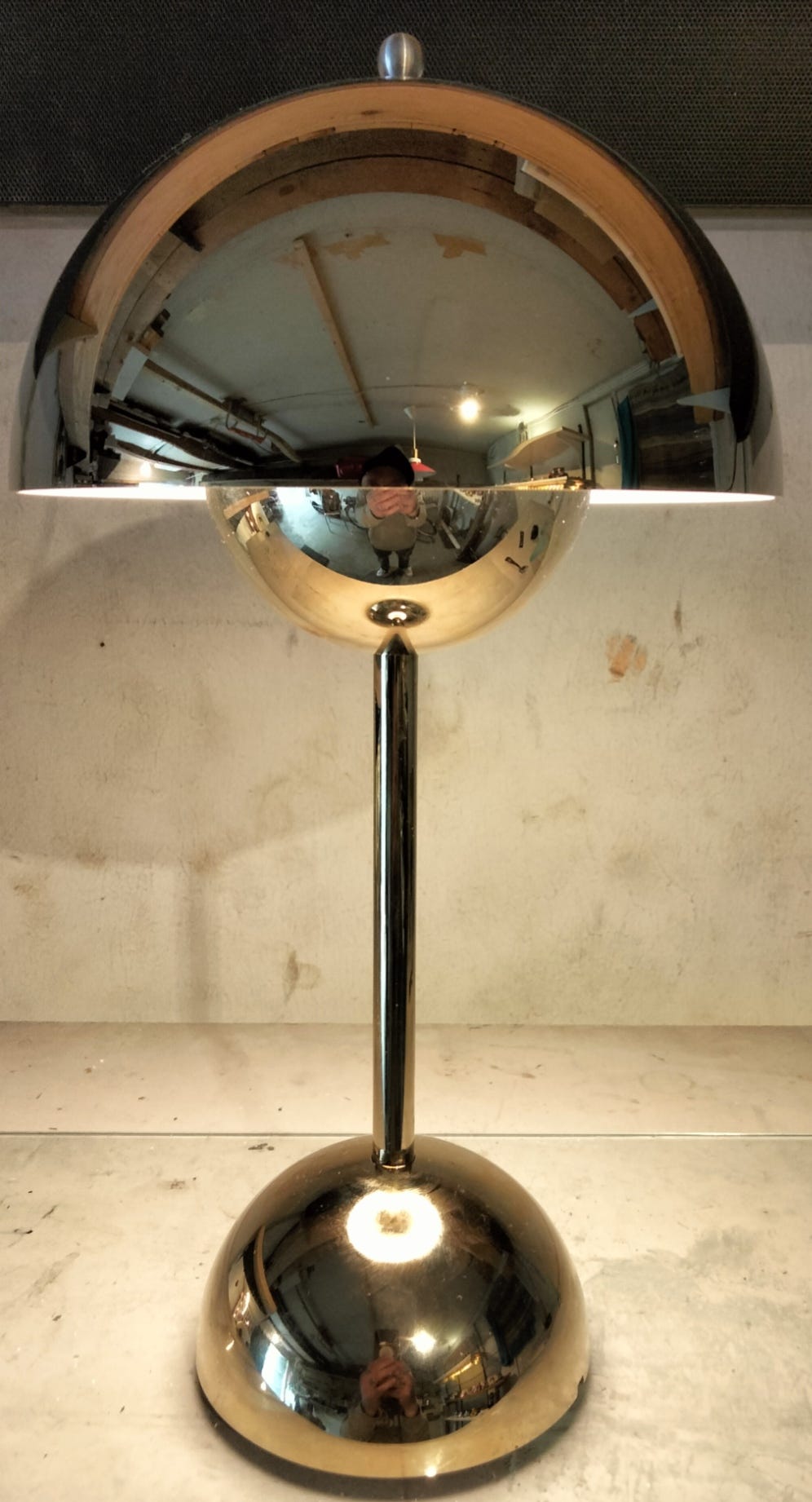 Ladattava Verner Panton Flowerpot VP9