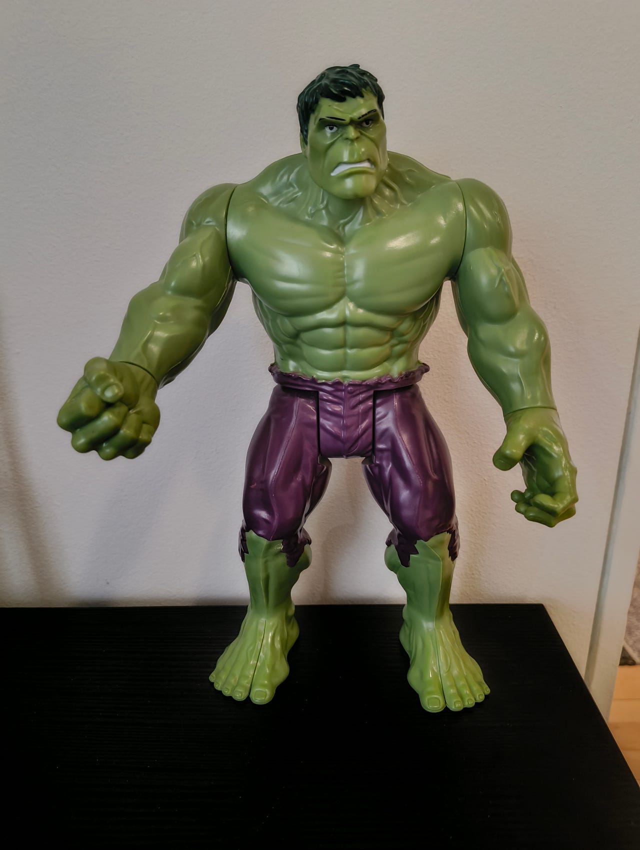Marvel Hulk, noin 28cm