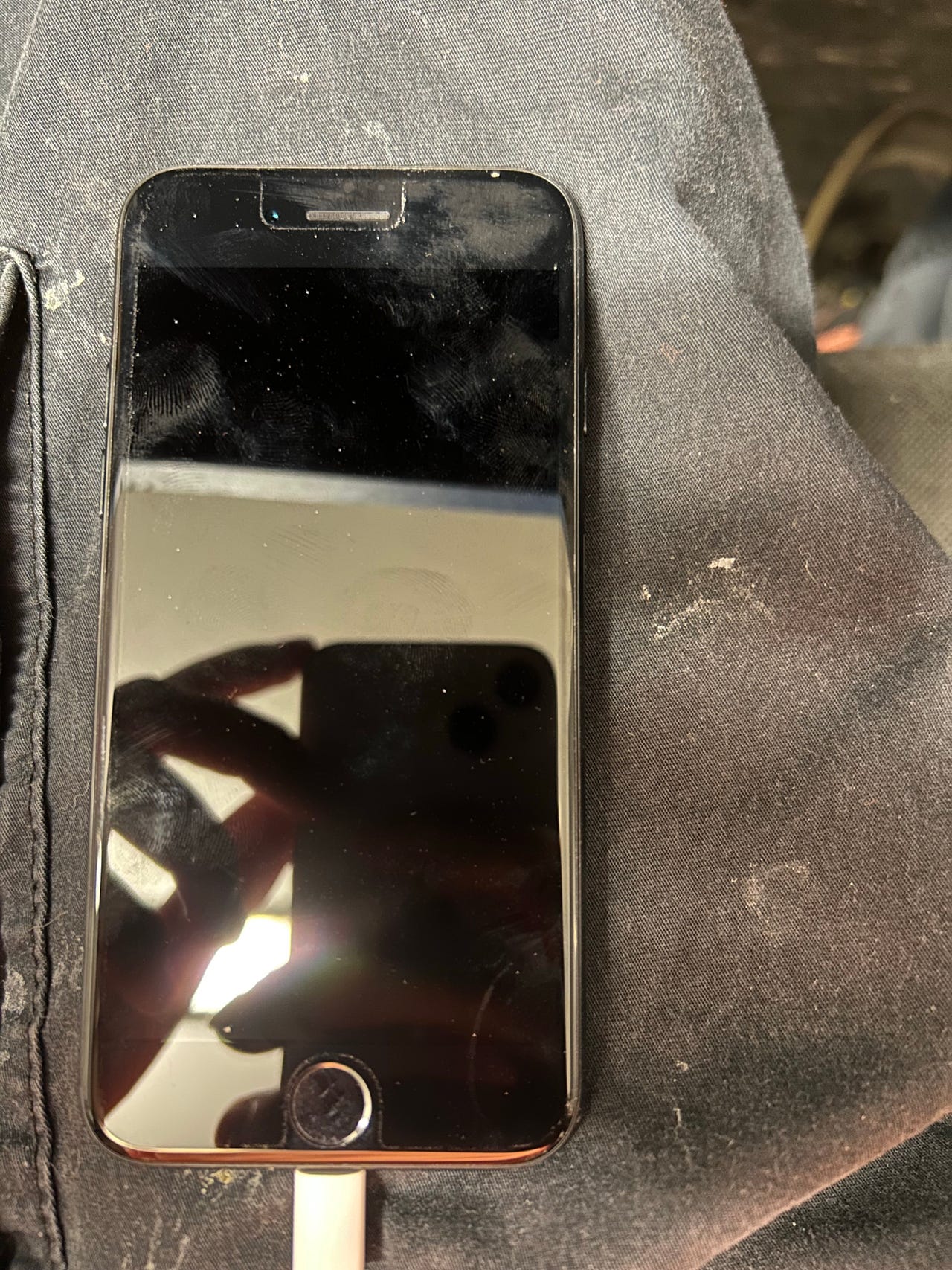 Apple iPhone 7 32 GB älypuhelin musta