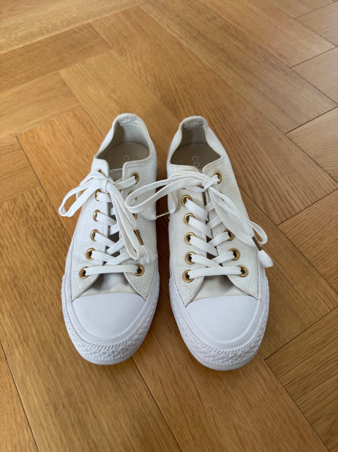 Converse tennarit 37