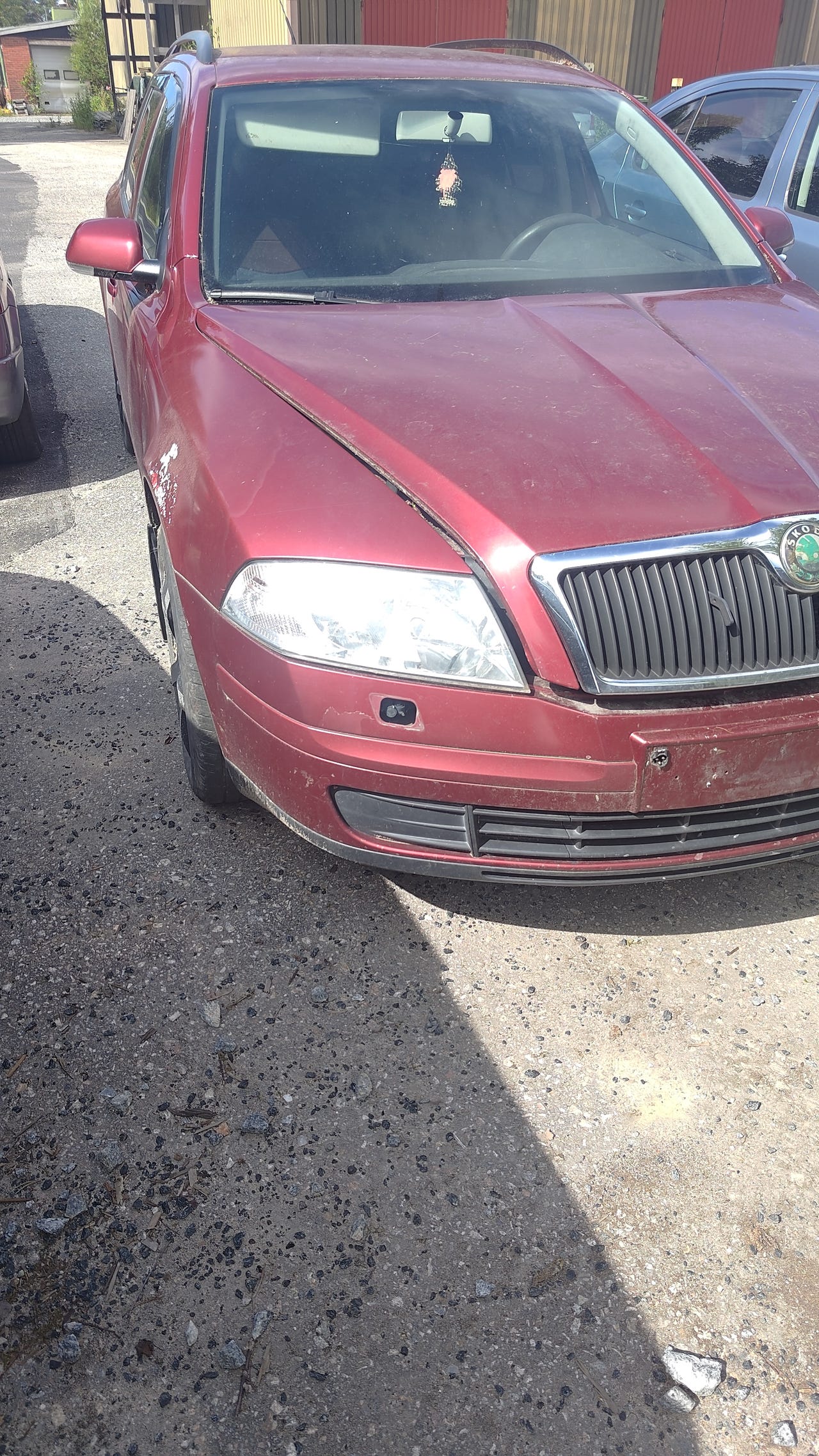 Skoda Octavia 1,6fsi -05 puretaan