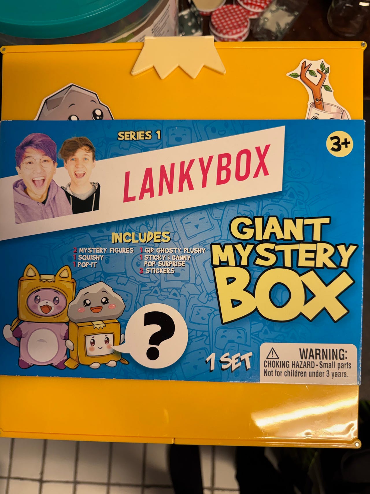 LankyBox Giant Mystery Box lelusetti