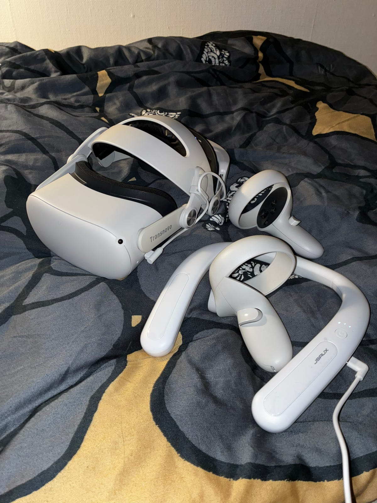 Quest 2 VR headset
