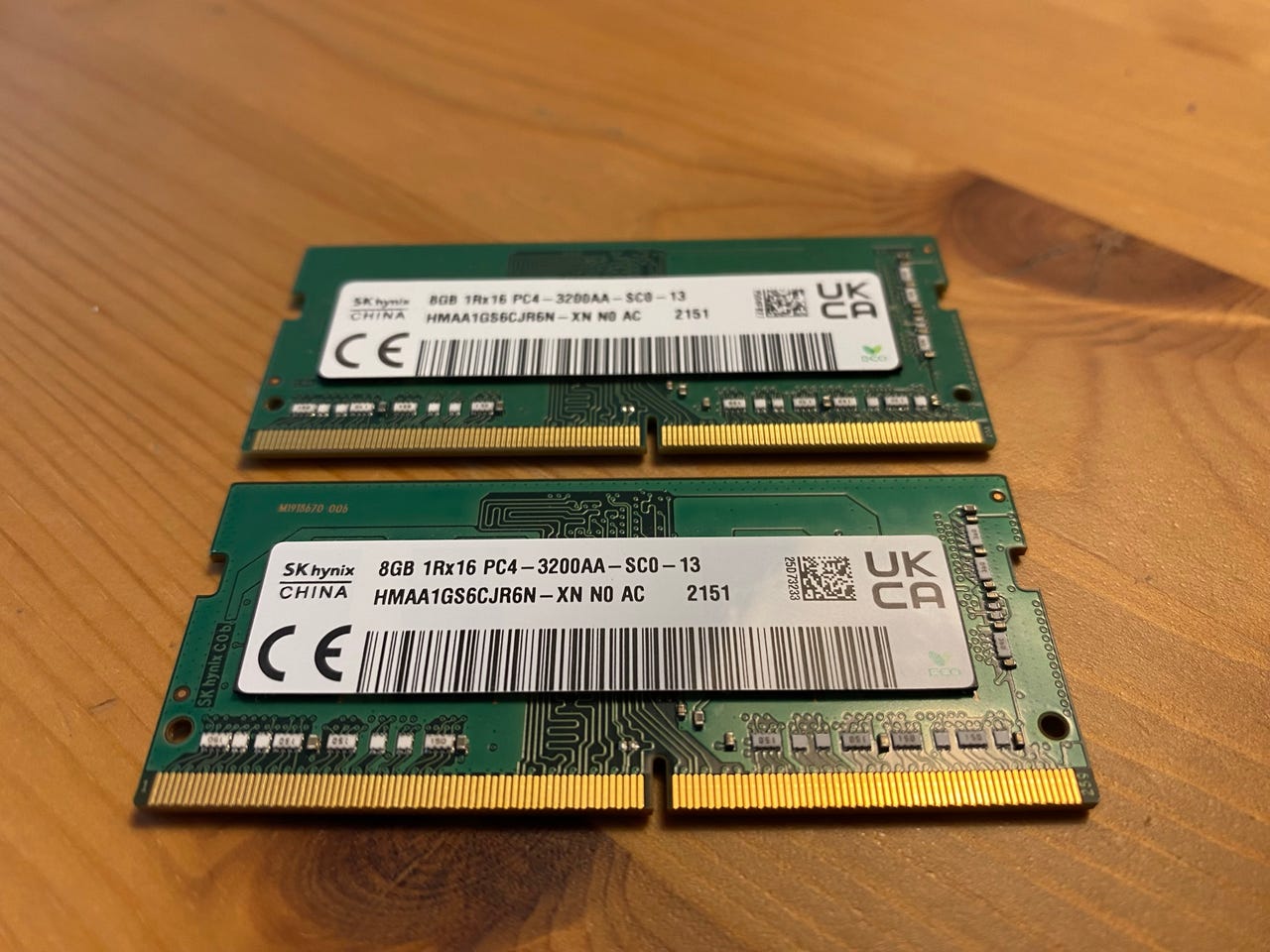 SK Hynix 16GB (2x8GB) DDR4-3200 SO-DIMM 1Rx16 | Tori
