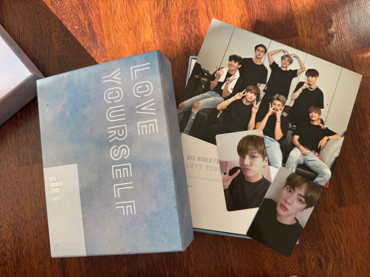BTS Love Yourself Tour Europe dvd | Tori