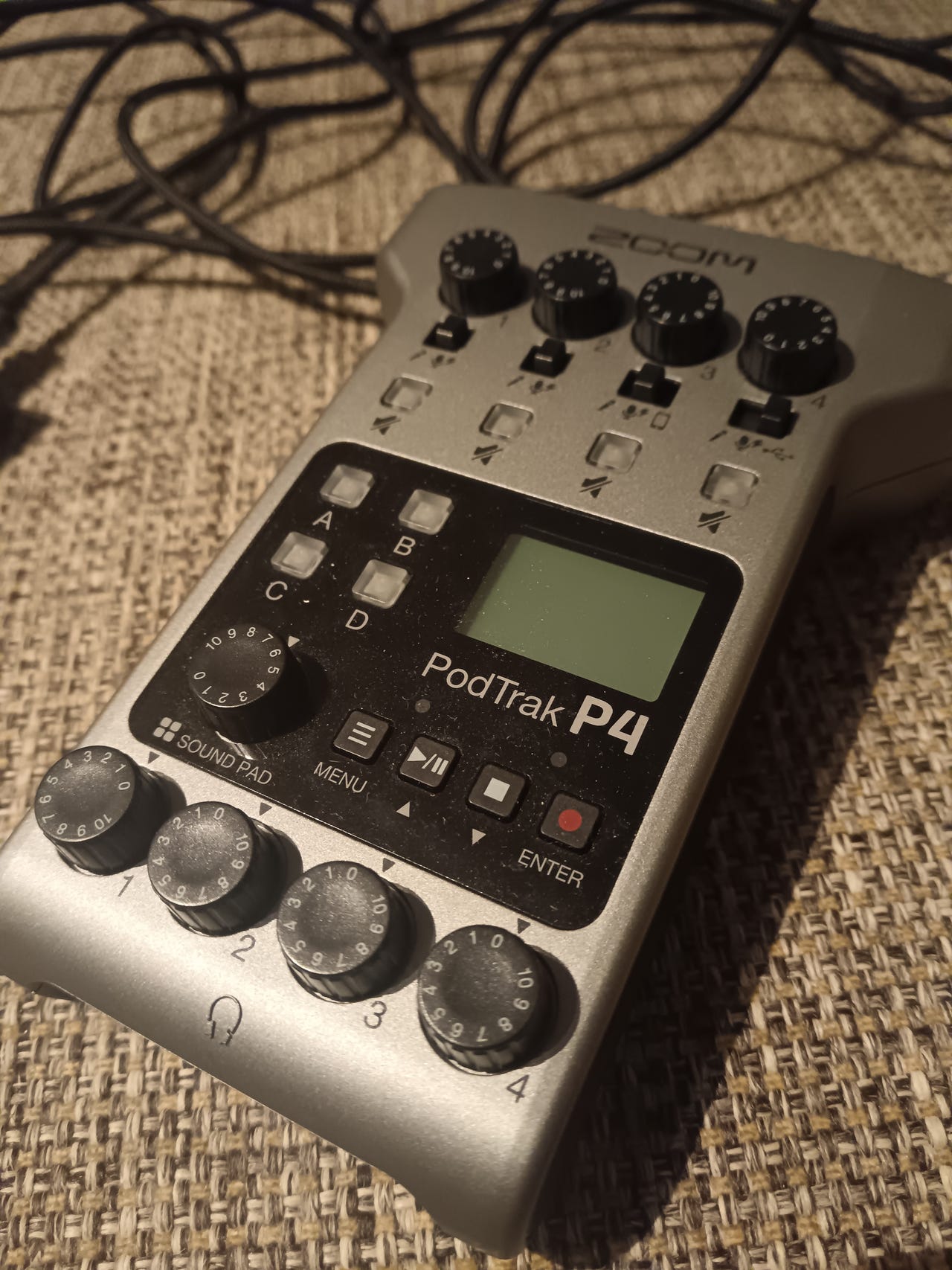 Zoom PodTrak P4 -audiotallennin | Tori