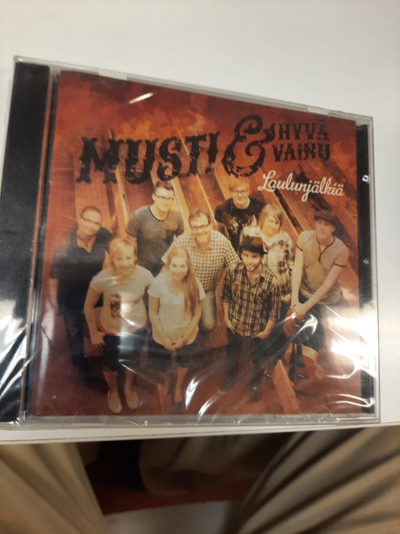 Musti & Hyvä Vaimu Laulunjälkiä CD-levy | Tori