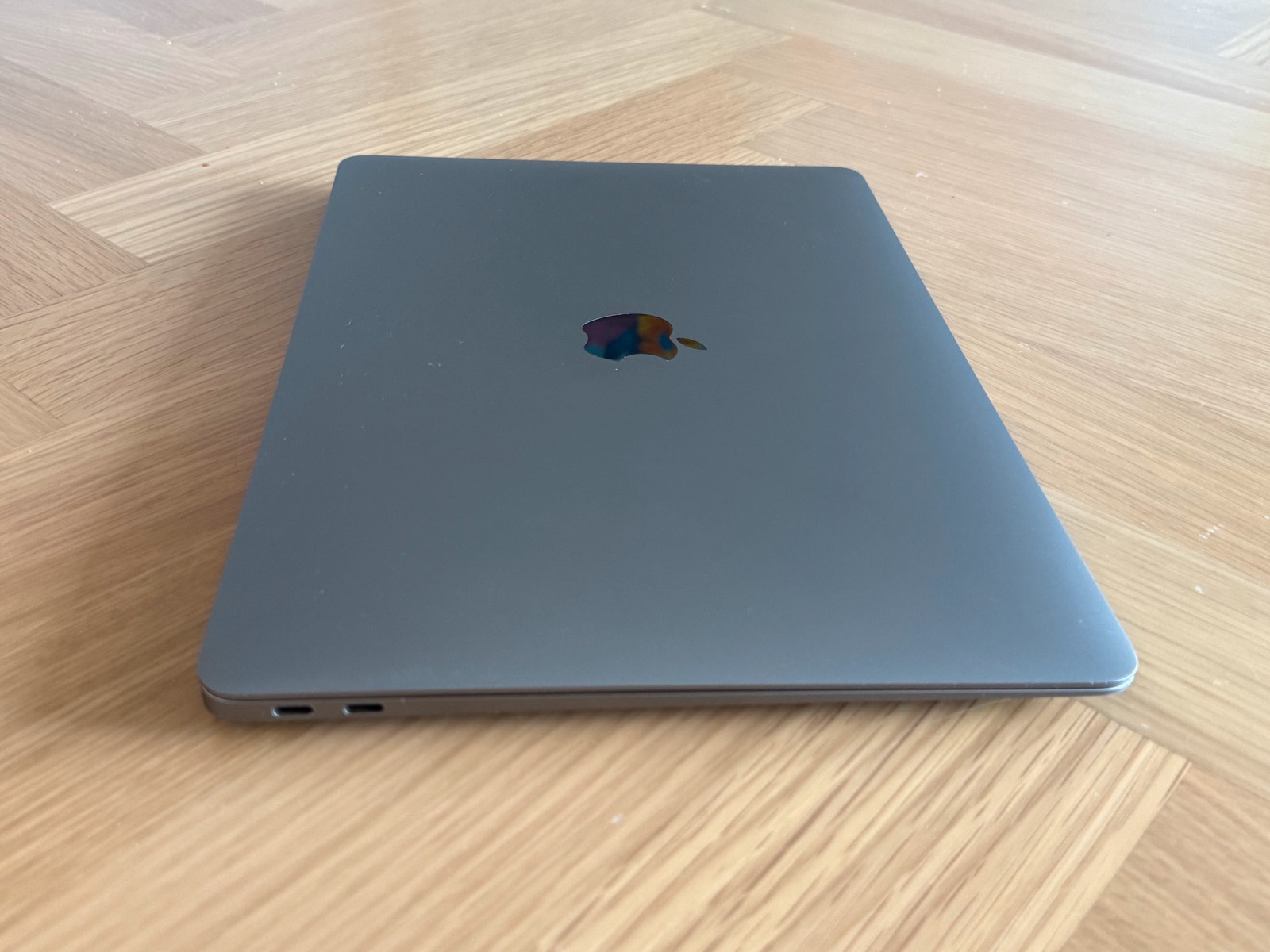 [即購入可]M1 MacBook Air 13インチ 8GB/512GB M1 MacBook Air 13インチ 8GB/512GB スペースグレイ 13.3インチ