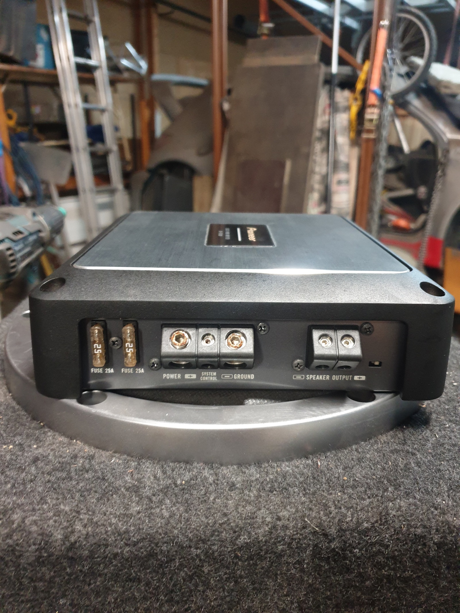 Pioneer GM-D7400M | Tori