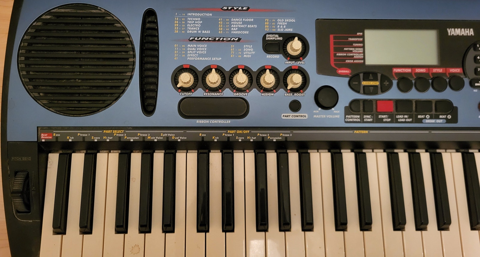 Yamaha DJX (PSR-D1) Keyboard | Tori