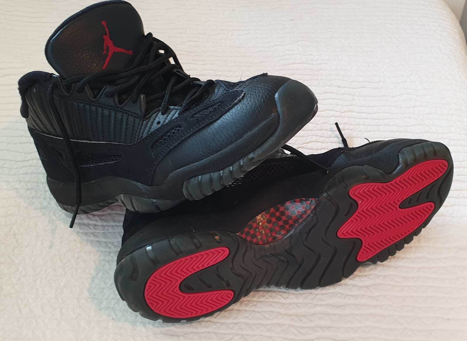 Jordan 11 Retro Low IE Referee (2015) / EUR 44.5 | Tori