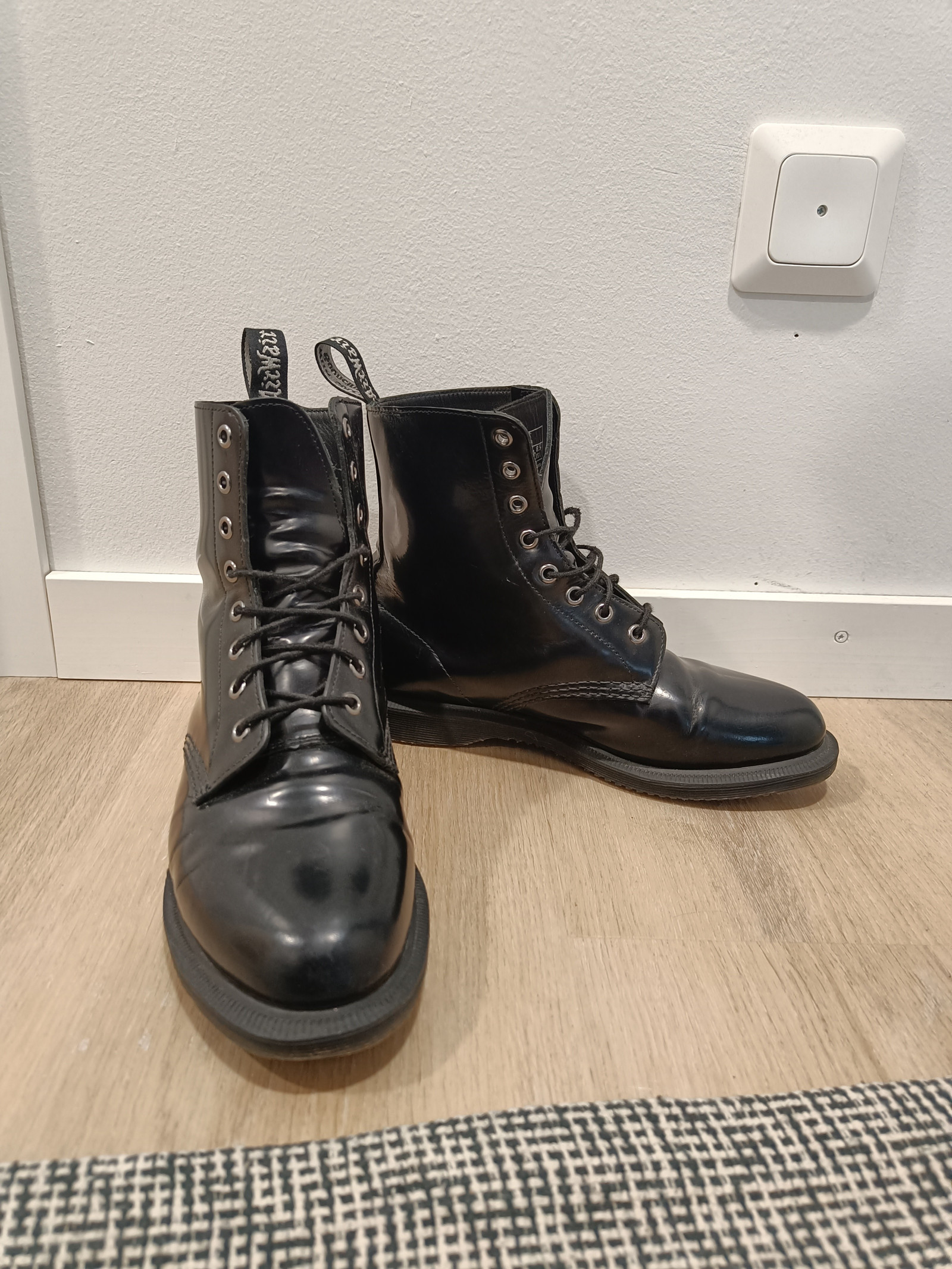 Dr Martens Elsham koko 40 Tori