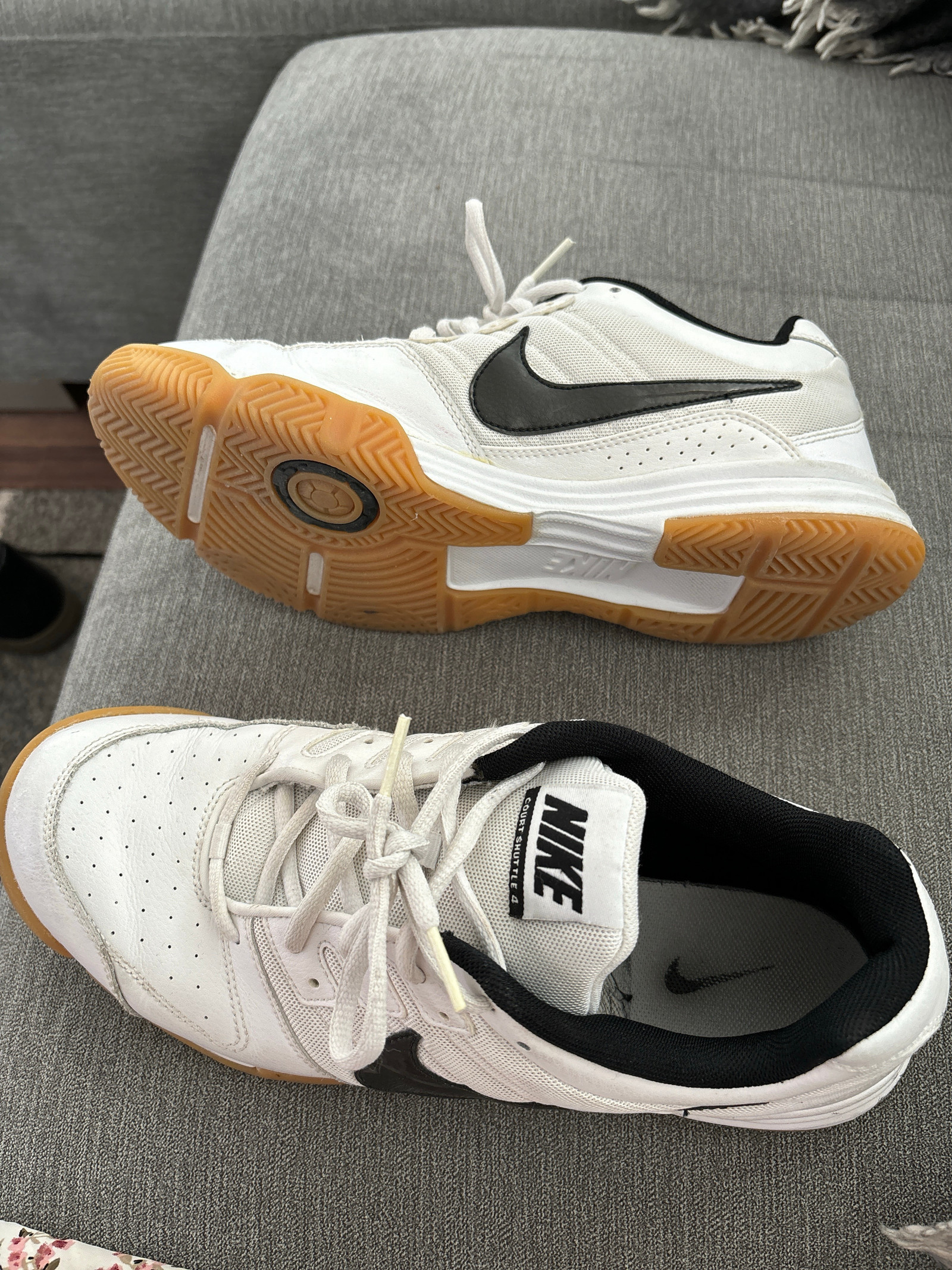 Nike court shuttle 4 Tori