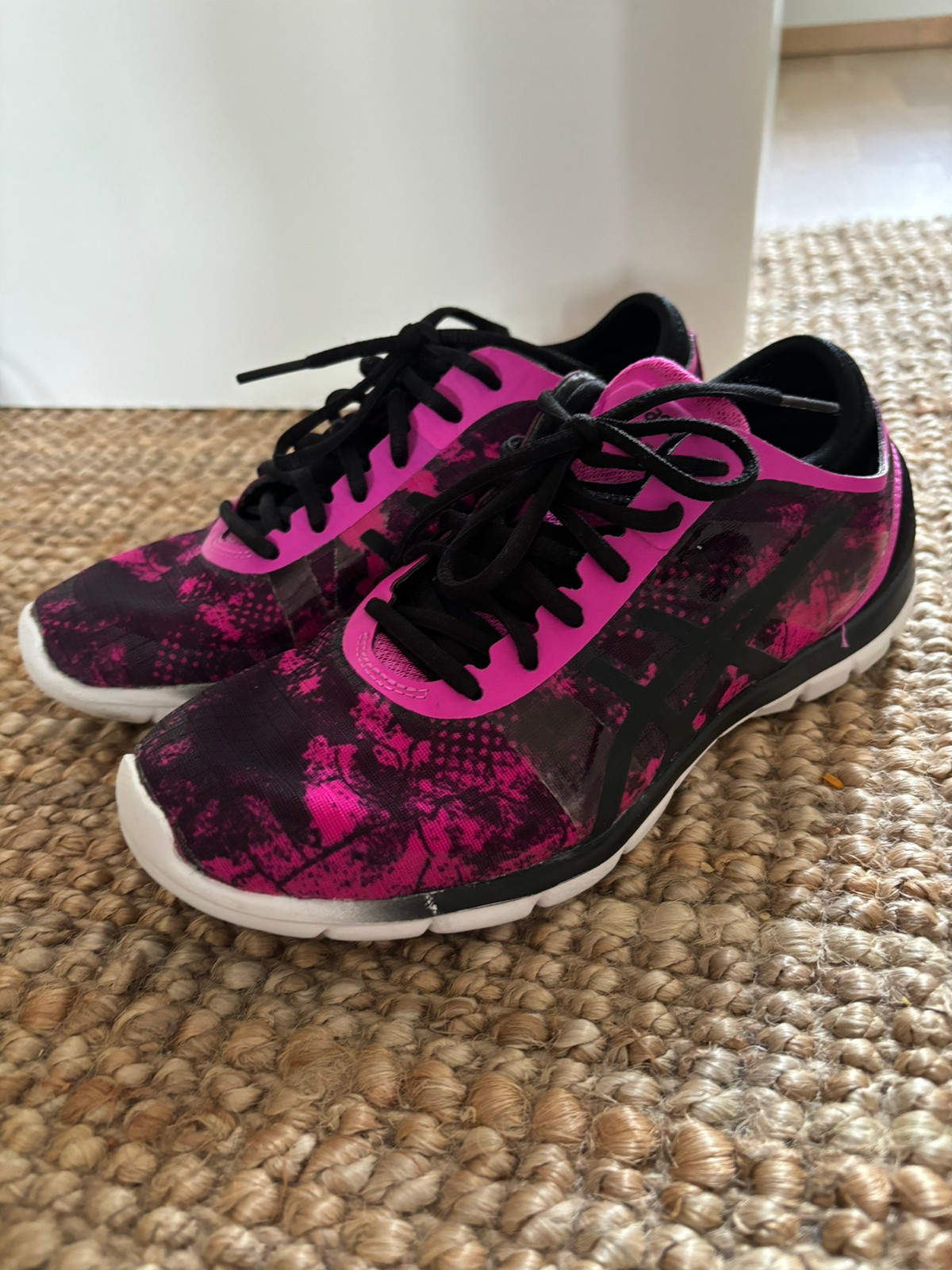 Asics gel fit nova sales