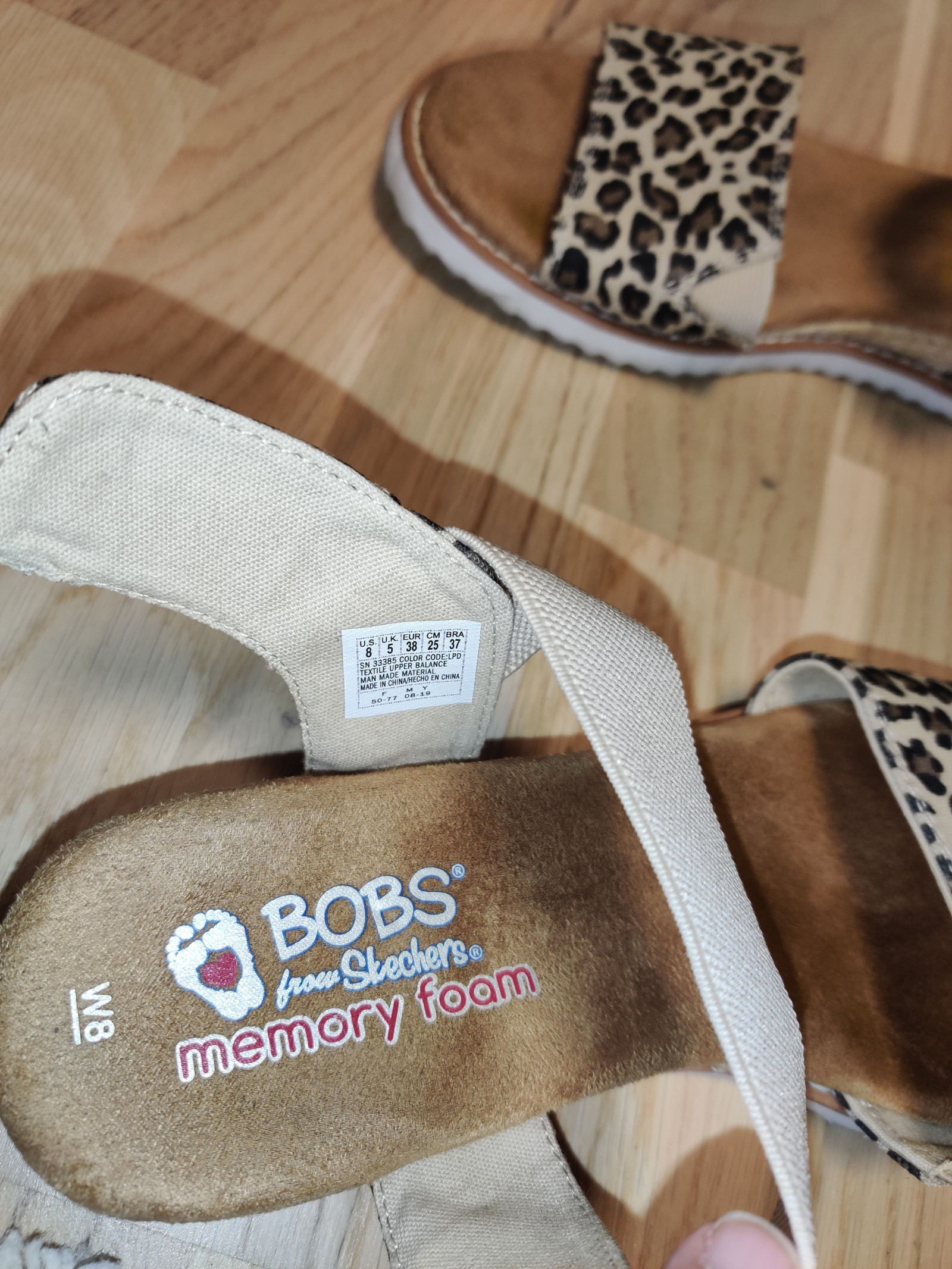 Bobs from Skechers sandaalit, koko 38 Tori