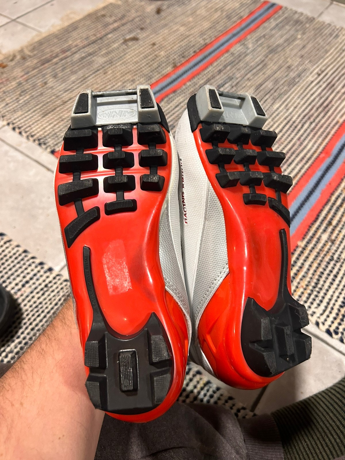 Perinteisen monot koko 34, NNN Tori