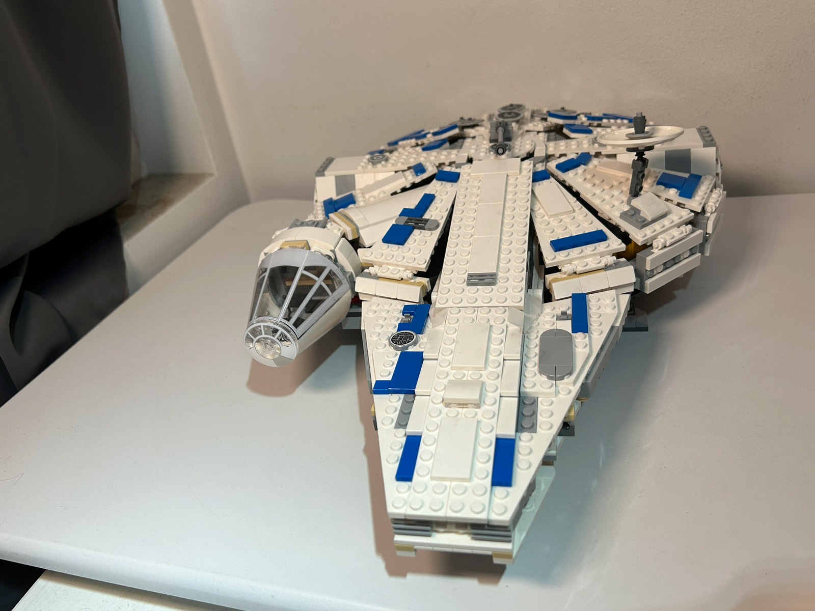 Lego Star Wars Kessel Run Millennium Falcon 75212 Tori