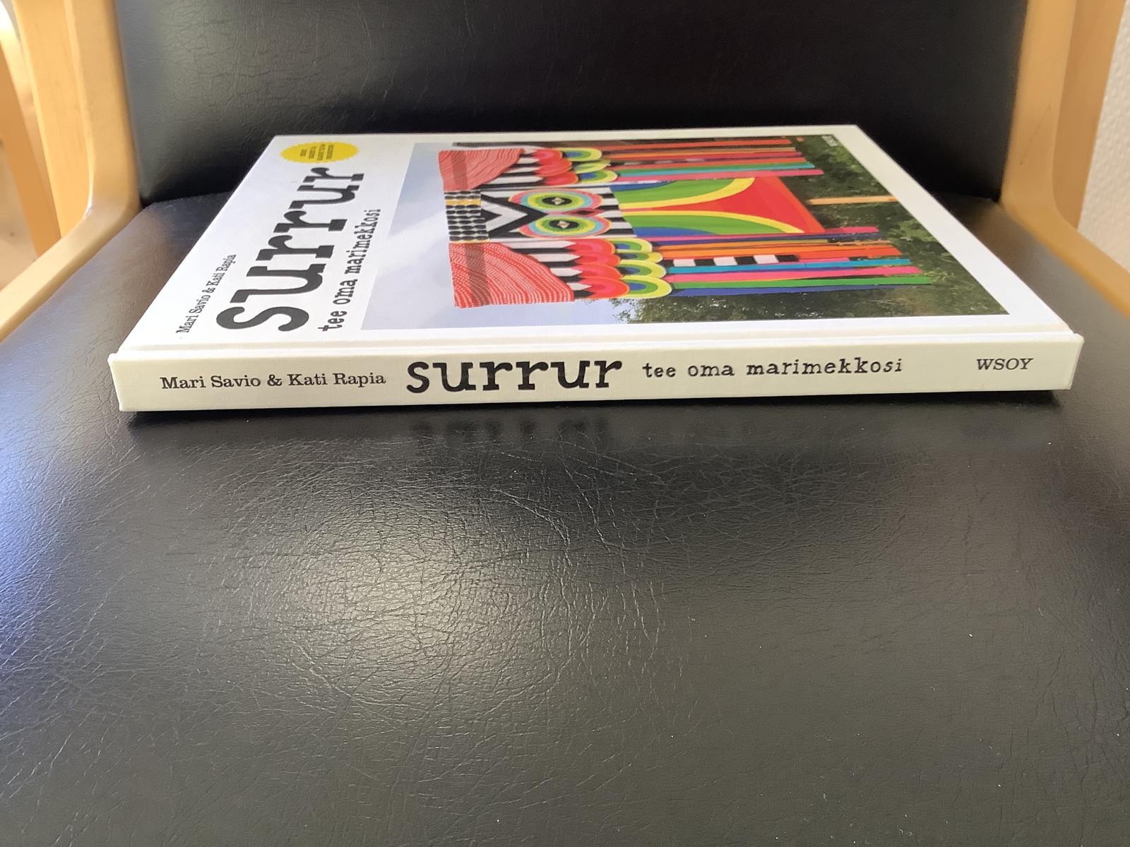 洋書 surrur tee oma marimekkosi Surrur - Tee oma marimekkosi | Tori