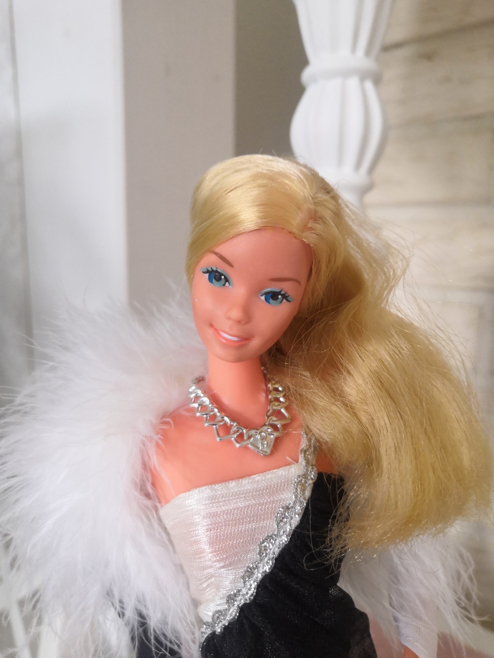 Vintage Superstar Barbie 1977 Tori