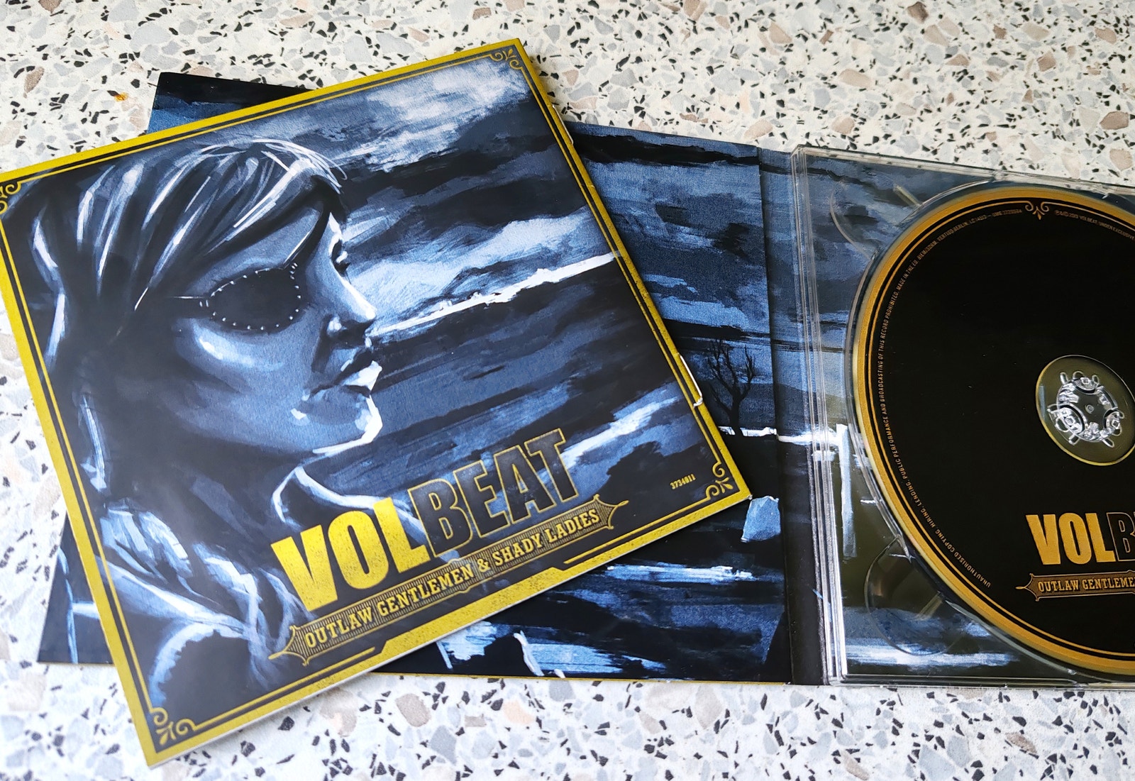 Volbeat - Outlaw Gentlemen & Shady Ladies Deluxe Limited Edition