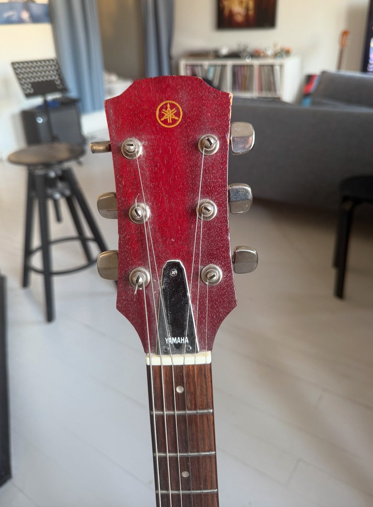 【ヴィンテージ】YAMAHA SG30 1974年製 YAMAHA SG-30 1973～1974年製 初期SGシリーズ買取ました