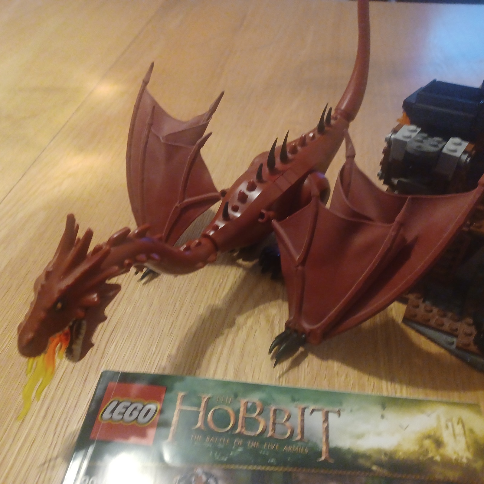 Lego Hobbit 79018 The Lonely Mountain Lego 79018: The Lonely