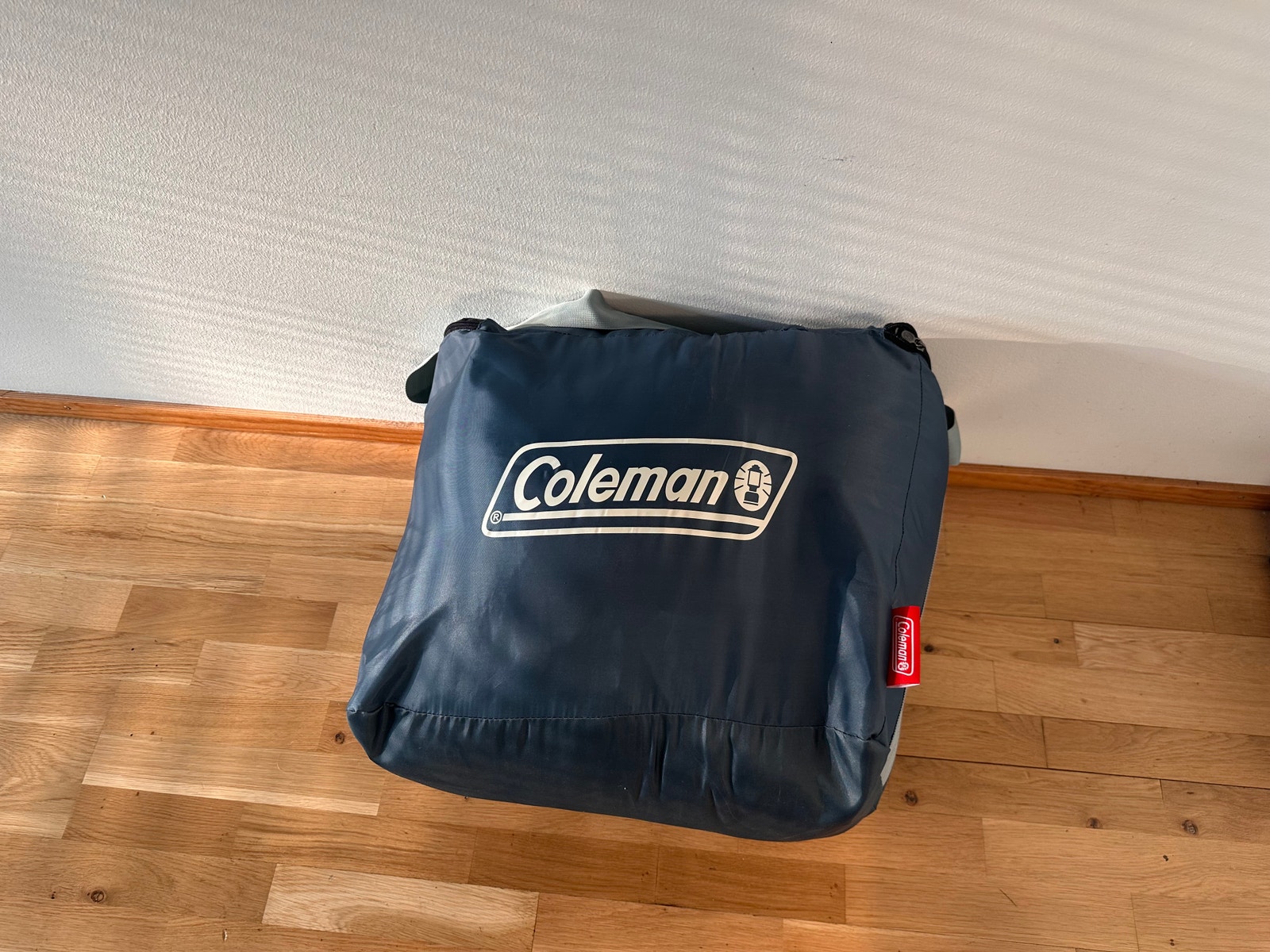 アウトドア寝具 Coleman MULTI-LAYER SLEEPING BAG Coleman All-Weather Multi-Layer Sleeping Bag Review