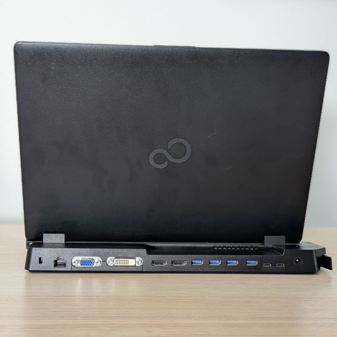美品 LIFEBOOK E549/A i5-8th 4GB 128GB 14in FUJITSU E549/A i5-8th 4GB 128GB 14.0in FUJITSU LIFEBOOK E549