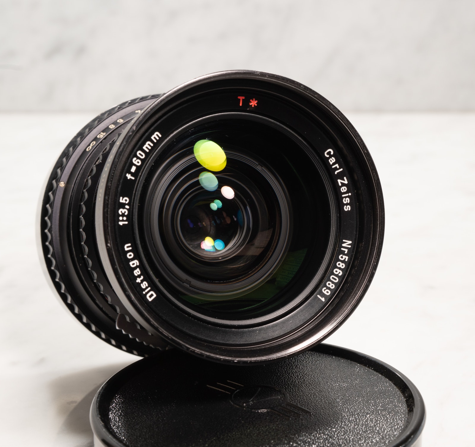 Hasselblad 60mm f3.5 Distagon T* C ///FULL SET/// | Tori